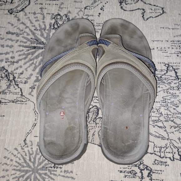 Merrell Sandals - Picture 4 of 4